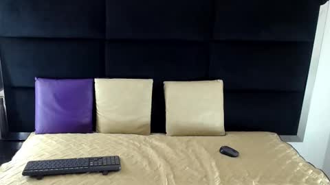 Snapshot of jerom_xx chatting on 24, 10, 2025 Jerom xx online show from 24, 10, 2025