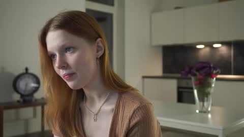 Molly online show from 8, 10, 2025