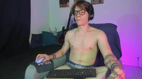 Snapshot of jerrycole_ chatting on 19, 9, 2025 Angelo online show from 19, 9, 2025