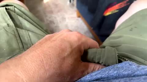 Jeremys room chill and puff one enjoy online show from 29, 9, 2025