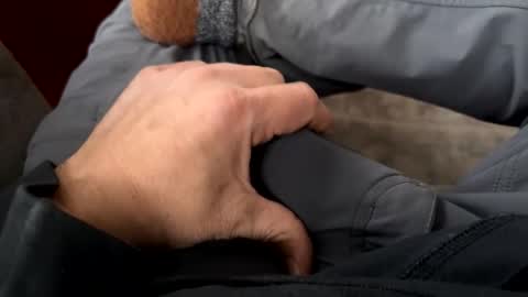 Jeremys room chill and puff one enjoy online show from 18, 12, 2025