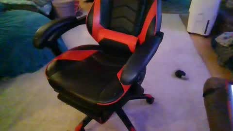 Snapshot of jerzeymike69 chatting on 6, 10, 2025 JerzeyMike online show from 6, 10, 2025