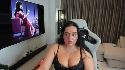 MistressJesicaCoper online show from 19, 5, 2026