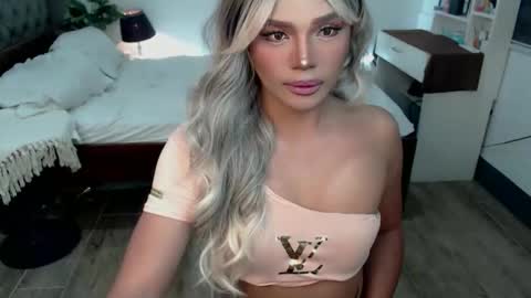 Snapshot of jesie_hot69 chatting on 23, 11, 2025 jesie_hot69 online show from 23, 11, 2025