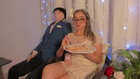 jessica herreraToday I will be your devil and you my victim online show from 15, 2, 2025