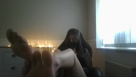 Miss J online show from 5, 3, 2025