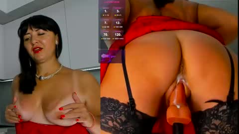 Snapshot of jess_benz chatting on 7, 3, 2025 Jessica online show from 7, 3, 2025