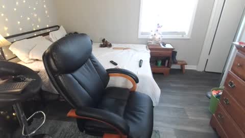 Jessica online show from 5, 12, 2024