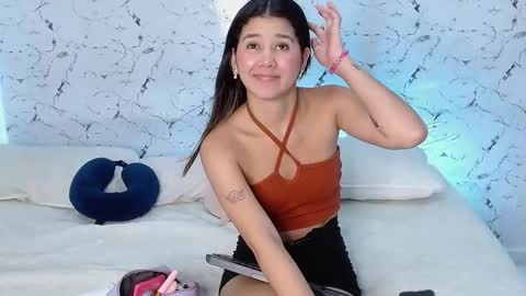 Hello we are Jesse and Dante. online show from 24, 10, 2025