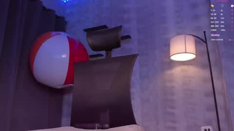 Snapshot of jessdrop chatting on 21, 11, 2025 Jesus IG JessusOne online show from 21, 11, 2025