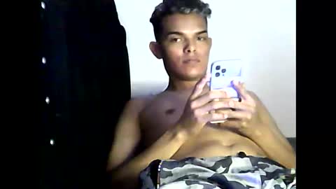 Snapshot of jesse_real chatting on 19, 12, 2024 EL JESSE REAL online show from 19, 12, 2024