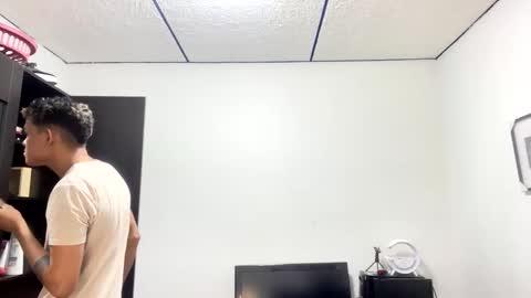 Snapshot of jesse_real chatting on 11, 2, 2025 EL JESSE REAL online show from 11, 2, 2025