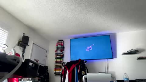 Hungjessy online show from 13, 1, 2025