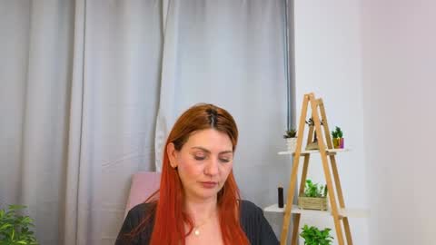 bella  adams online show from 6, 1, 2025