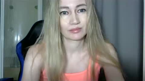 Snapshot of jessfox1 chatting on 30, 12, 2024 JessFox1 online show from 30, 12, 2024