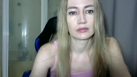 Snapshot of jessfox1 chatting on 30, 12, 2024 JessFox1 online show from 30, 12, 2024