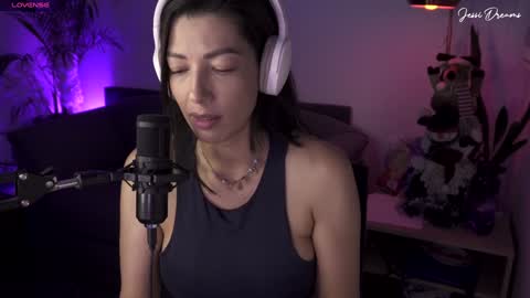 Jessica Gomez online show from 5, 12, 2024