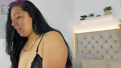 Snapshot of jessica__milf chatting on 3, 5, 2026 jessica__milf online show from 3, 5, 2026