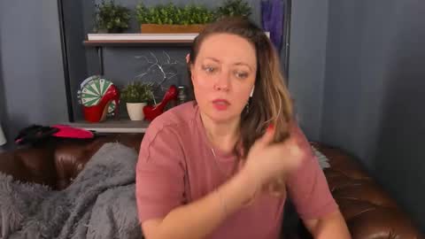 Jessica online show from 10, 3, 2025