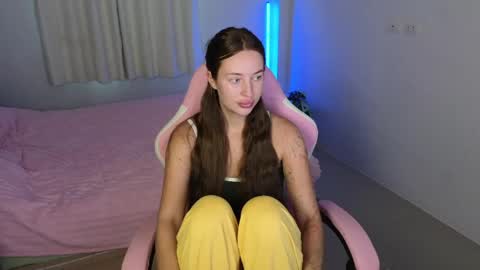 Snapshot of jessica_hanson chatting on 18, 5, 2026 Jessy online show from 18, 5, 2026