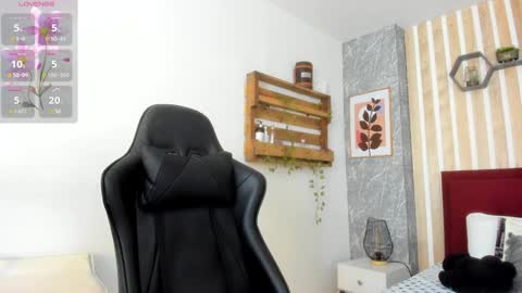 Jessica Pethersson  online show from 14, 1, 2025