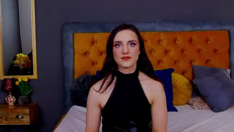 Jessica White online show from 9, 5, 2026
