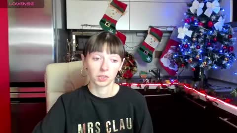 Snapshot of jessicaforris chatting on 4, 12, 2024 jessicaforris online show from 4, 12, 2024
