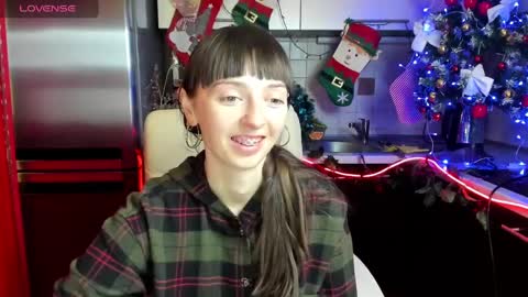 Snapshot of jessicaforris chatting on 20, 12, 2024 jessicaforris online show from 20, 12, 2024