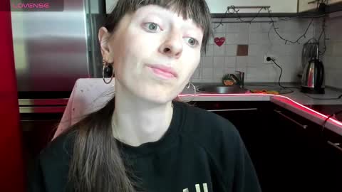 Snapshot of jessicaforris chatting on 1, 2, 2025 jessicaforris online show from 1, 2, 2025