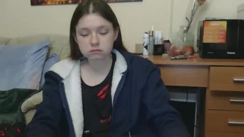 Snapshot of jessicaholland1 chatting on 16, 5, 2026 jessicaholland1 online show from 16, 5, 2026