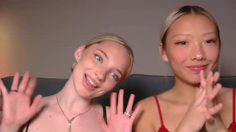 Snapshot of jessicahwinters chatting on 1, 12, 2025 Jessica online show from 1, 12, 2025