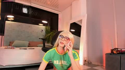 JESSI AND NAOMI online show from 30, 6, 2026