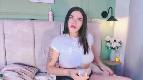 Snapshot of jessicaparkeer1 chatting on 9, 7, 2026 jessicaparkeer1 online show from 9, 7, 2026