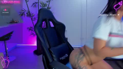  Jessica Pratt  IG jessicaxpratt online show from 16, 1, 2025