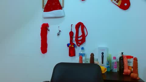 jessicarabbit4 online show from 6, 1, 2025