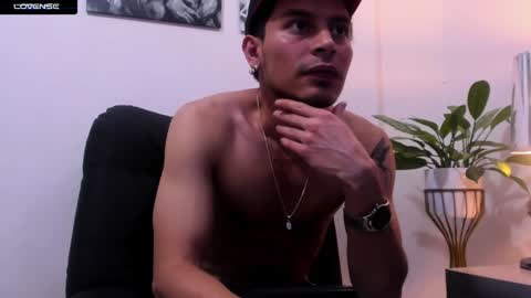 Snapshot of jessid_cutson chatting on 20, 1, 2025 Jessid online show from 20, 1, 2025