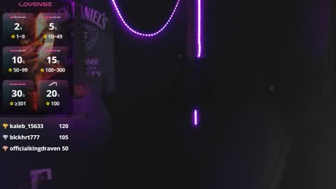 Snapshot of jessie_wild chatting on 15, 10, 2025 jessie_wild online show from 15, 10, 2025