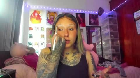 Snapshot of jessie_williams_01 chatting on 30, 4, 2026 Your Sweet Angel online show from 30, 4, 2026