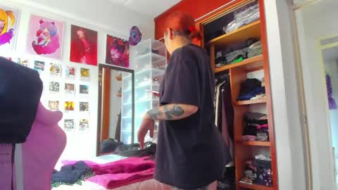 Snapshot of jessie_williams_01 chatting on 19, 5, 2026 Your Sweet Angel online show from 19, 5, 2026