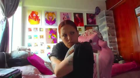 Snapshot of jessie_williams_01 chatting on 20, 5, 2026 Your Sweet Angel online show from 20, 5, 2026