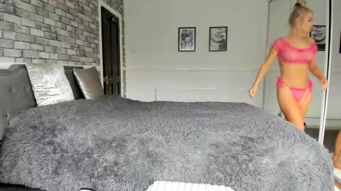 Snapshot of jessiebella0210_ chatting on 18, 10, 2025 jessiebella0210_ online show from 18, 10, 2025