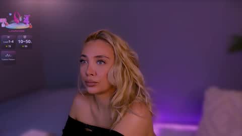 jessiellle online show from 10, 10, 2025