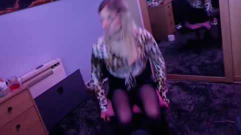 Snapshot of jessiessicaxx chatting on 15, 12, 2024 Jessiessicaxx online show from 15, 12, 2024