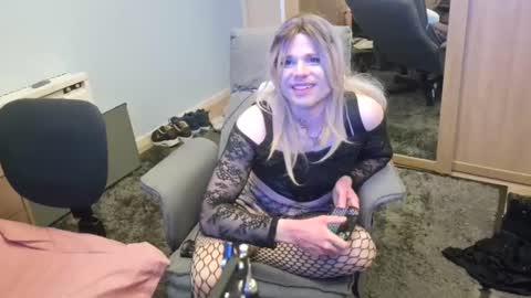 Snapshot of jessiessicaxx chatting on 28, 12, 2024 Jessiessicaxx online show from 28, 12, 2024