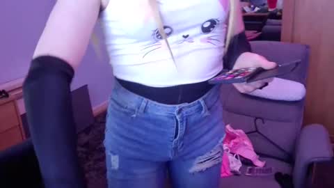 Snapshot of jessiessicaxx chatting on 9, 3, 2025 Jessiessicaxx online show from 9, 3, 2025