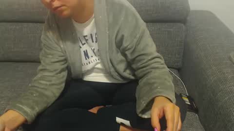 Snapshot of jessiestar3 chatting on 1, 2, 2025 jessiestar3 online show from 1, 2, 2025