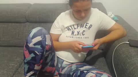 Snapshot of jessiestar3 chatting on 7, 2, 2025 jessiestar3 online show from 7, 2, 2025