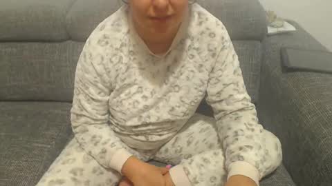 Snapshot of jessiestar3 chatting on 12, 2, 2025 jessiestar3 online show from 12, 2, 2025