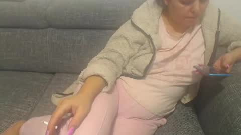 Snapshot of jessiestar3 chatting on 16, 2, 2025 jessiestar3 online show from 16, 2, 2025
