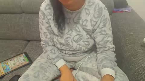 Snapshot of jessiestar3 chatting on 20, 2, 2025 jessiestar3 online show from 20, 2, 2025